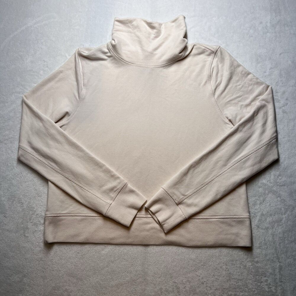 Athleta Women's Turtleneck Long Sleeve Top Soft Size Medium